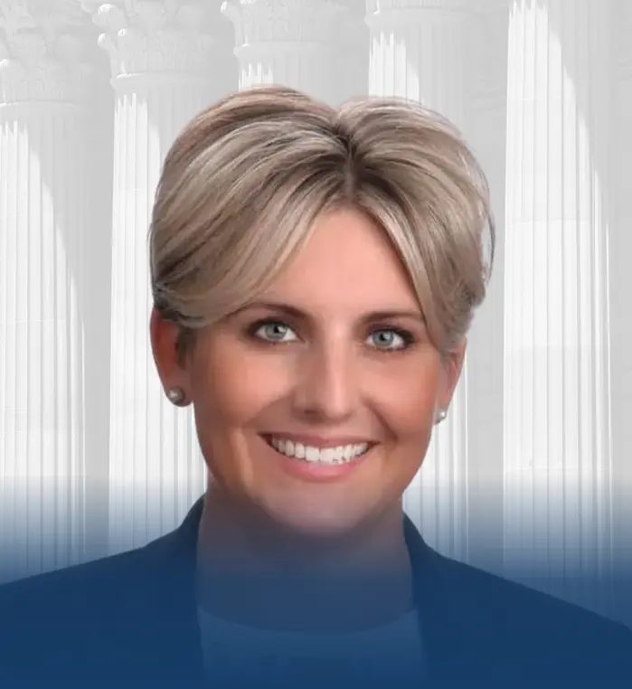 Danielle Meyers headshot